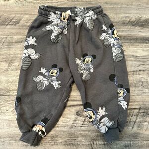 Zara Mickey Mouse astronaut pants size 2 -3